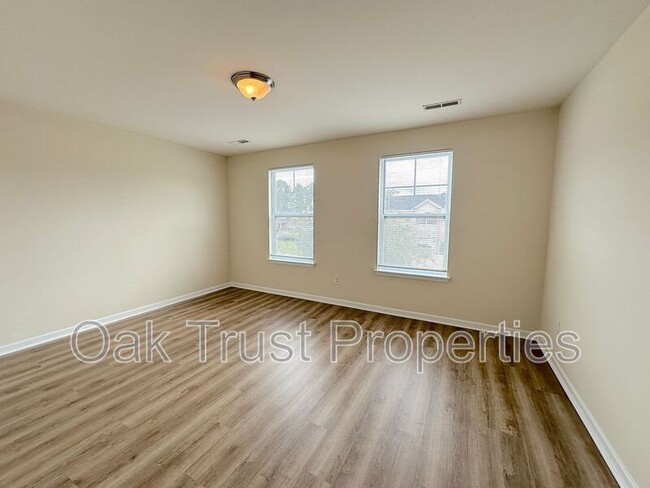 Building Photo - 289 Oglethorpe Cir