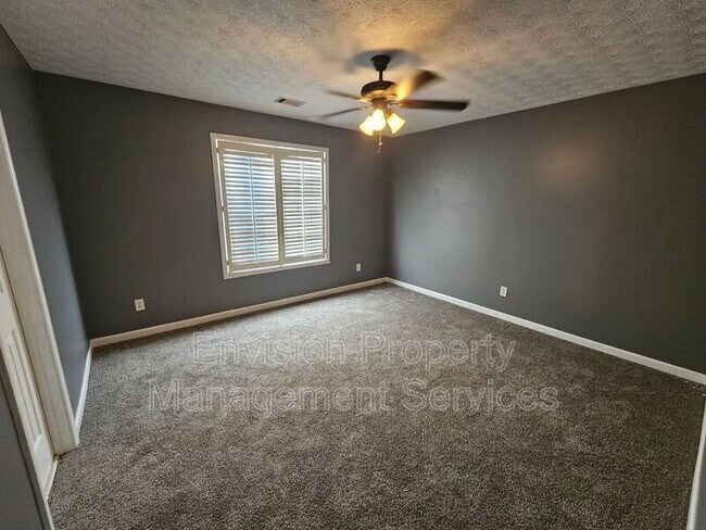 Building Photo - 192 Ashley Dr