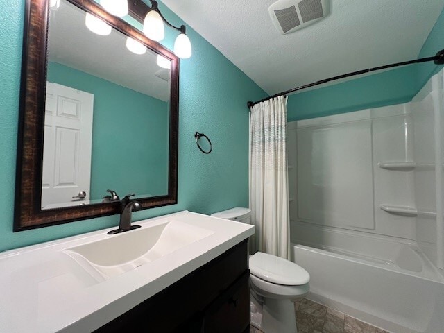 Building Photo - 4717 S Pointe Dr