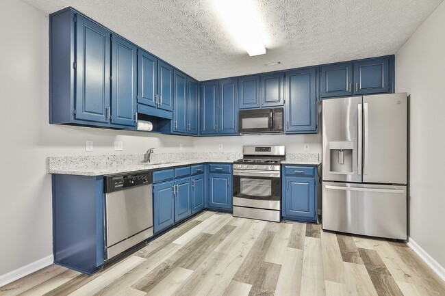 Building Photo - 240 Autumn Glen Cir