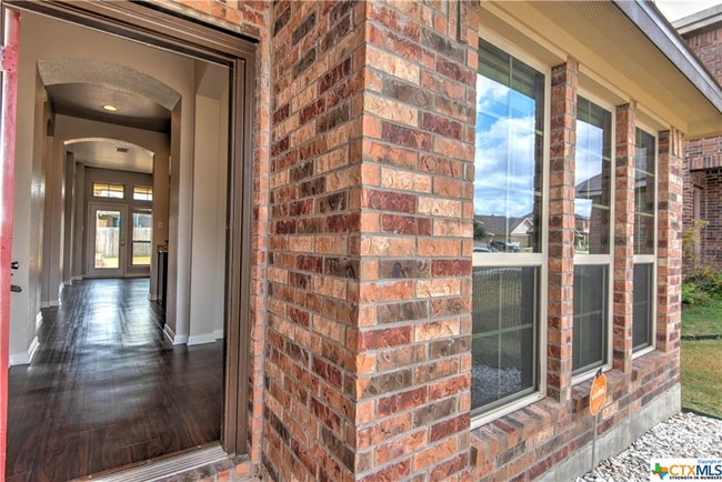 Building Photo - 3410 Greyfriar Dr