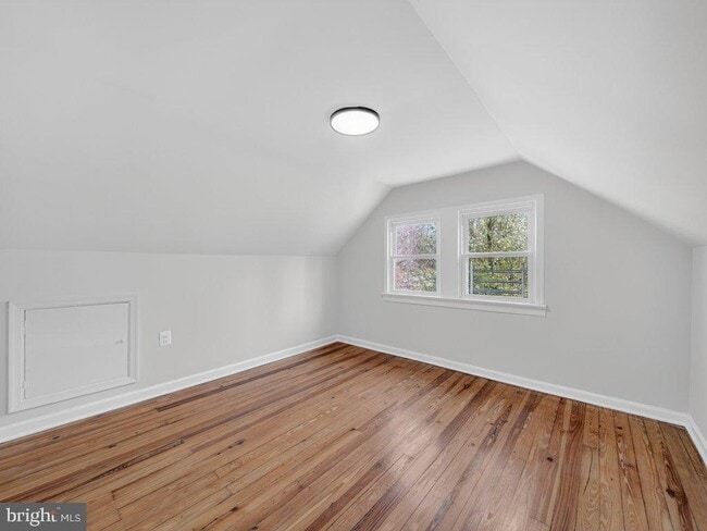 Building Photo - 9325 Brentsville Rd