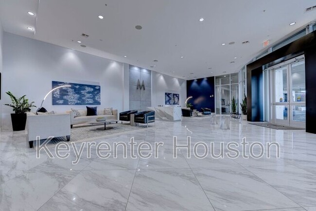 Building Photo - 5925 Almeda Rd