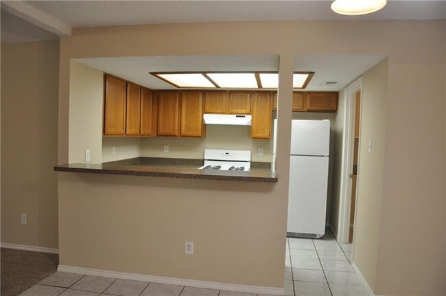 Building Photo - 7805 Topawa Cove