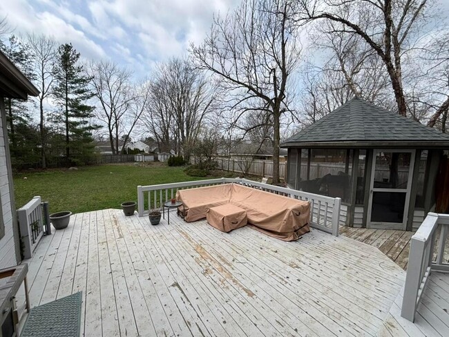 Building Photo - 615 Ozem Gardner Way