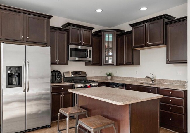 Building Photo - "Coming Soon" Close to FT MEADE -- Fresh &...