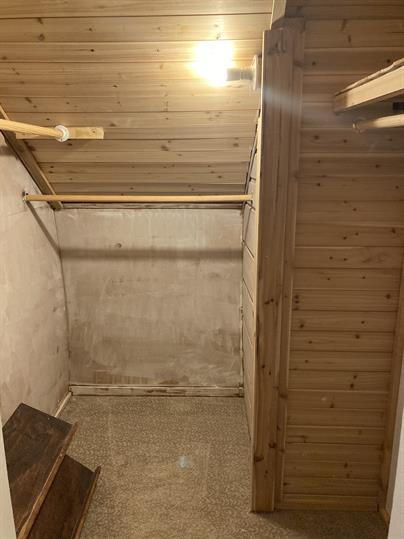 Building Photo - Minnetonka Home: 3-Bedroom Retreat with Finished Basement & Hardwood Floors 9/1