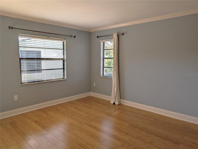Building Photo - 5657 Summerside Ln
