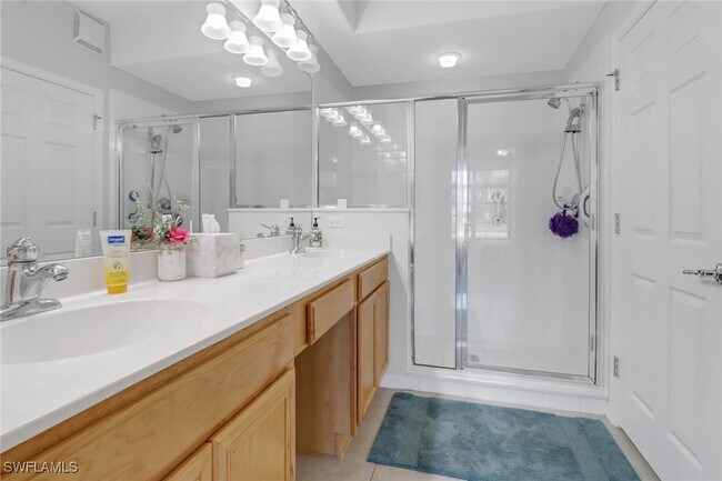 Building Photo - 11601 Navarro Way