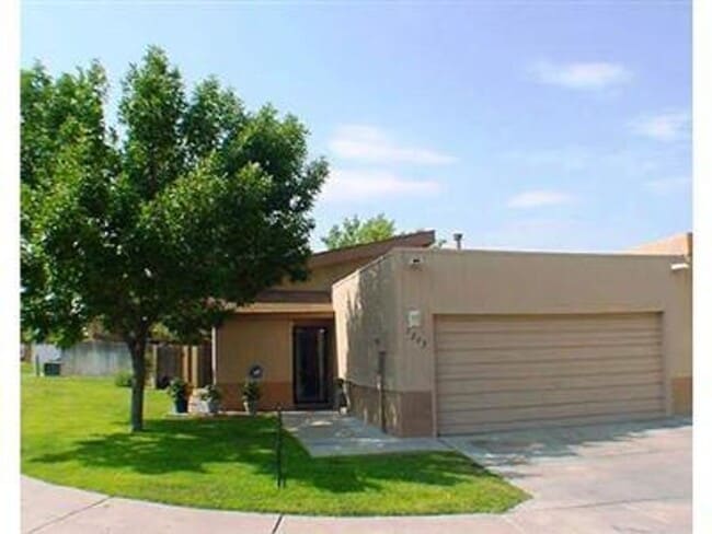 Primary Photo - Far NE Heights Townhome with Community Amenities