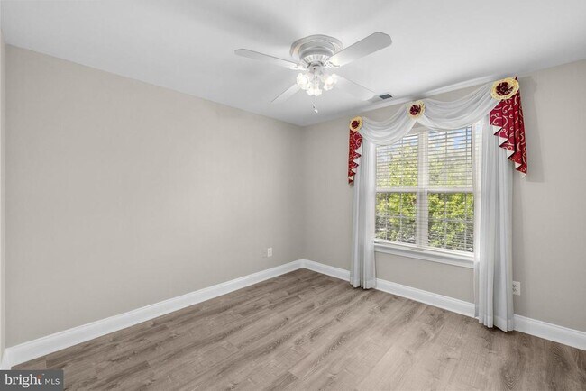 Building Photo - 5068 Minda Ct