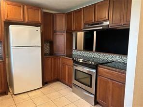 Building Photo - 414B Kelly Ln