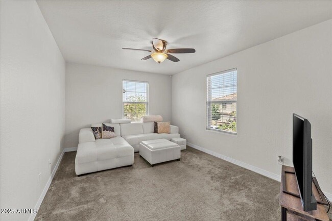 Building Photo - 1317 N Balboa