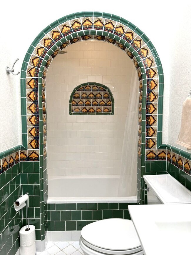 Building Photo - 479