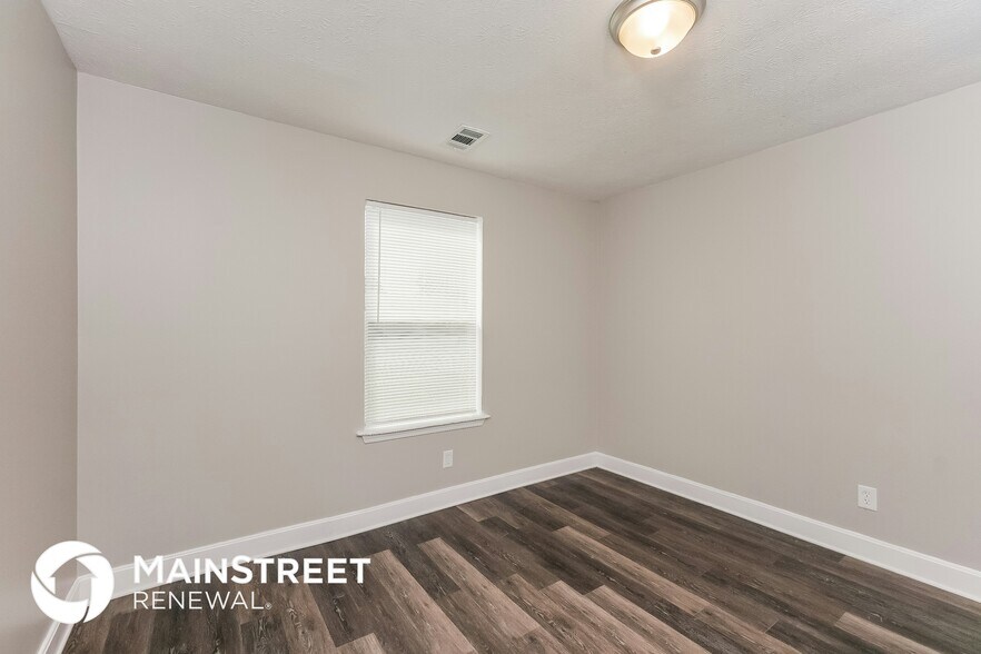 Building Photo - 3705 Bartlett Ct