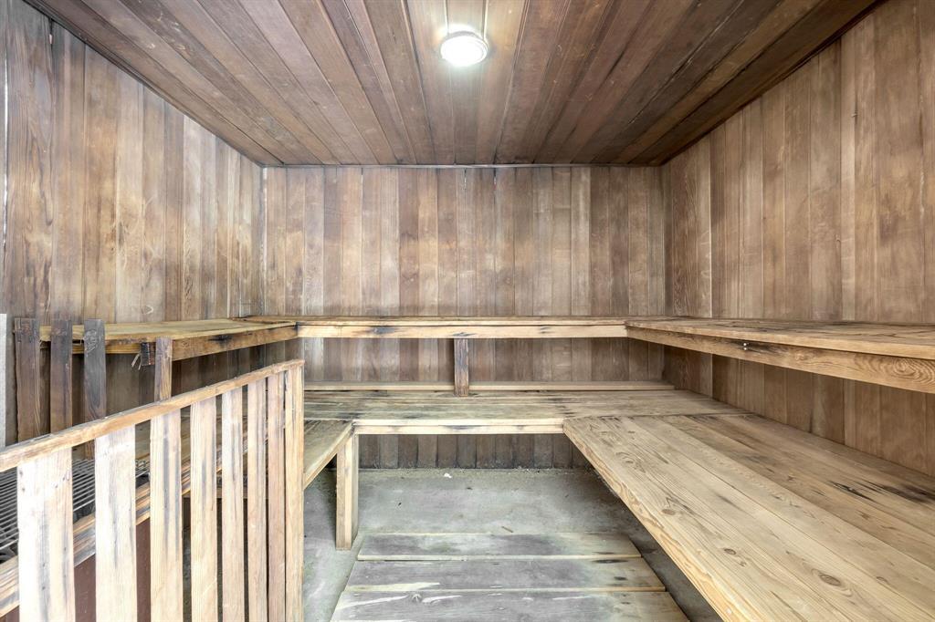 Building Photo - 2970 NE 16th Ave