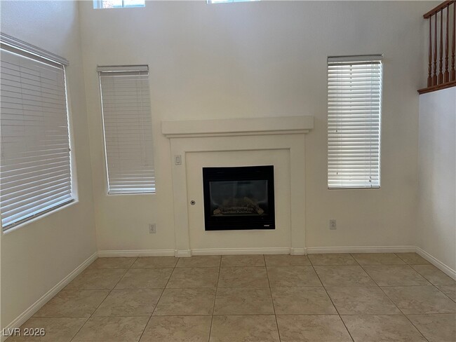 Building Photo - 9975 Willowbrook Pond Rd