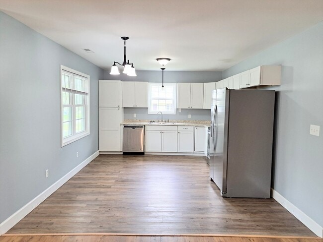 Building Photo - 151 Oyster Ln