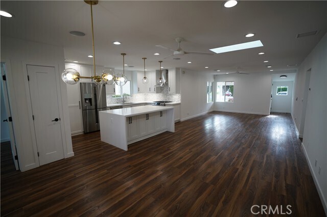 Building Photo - 4466 Sherman Oaks Cir