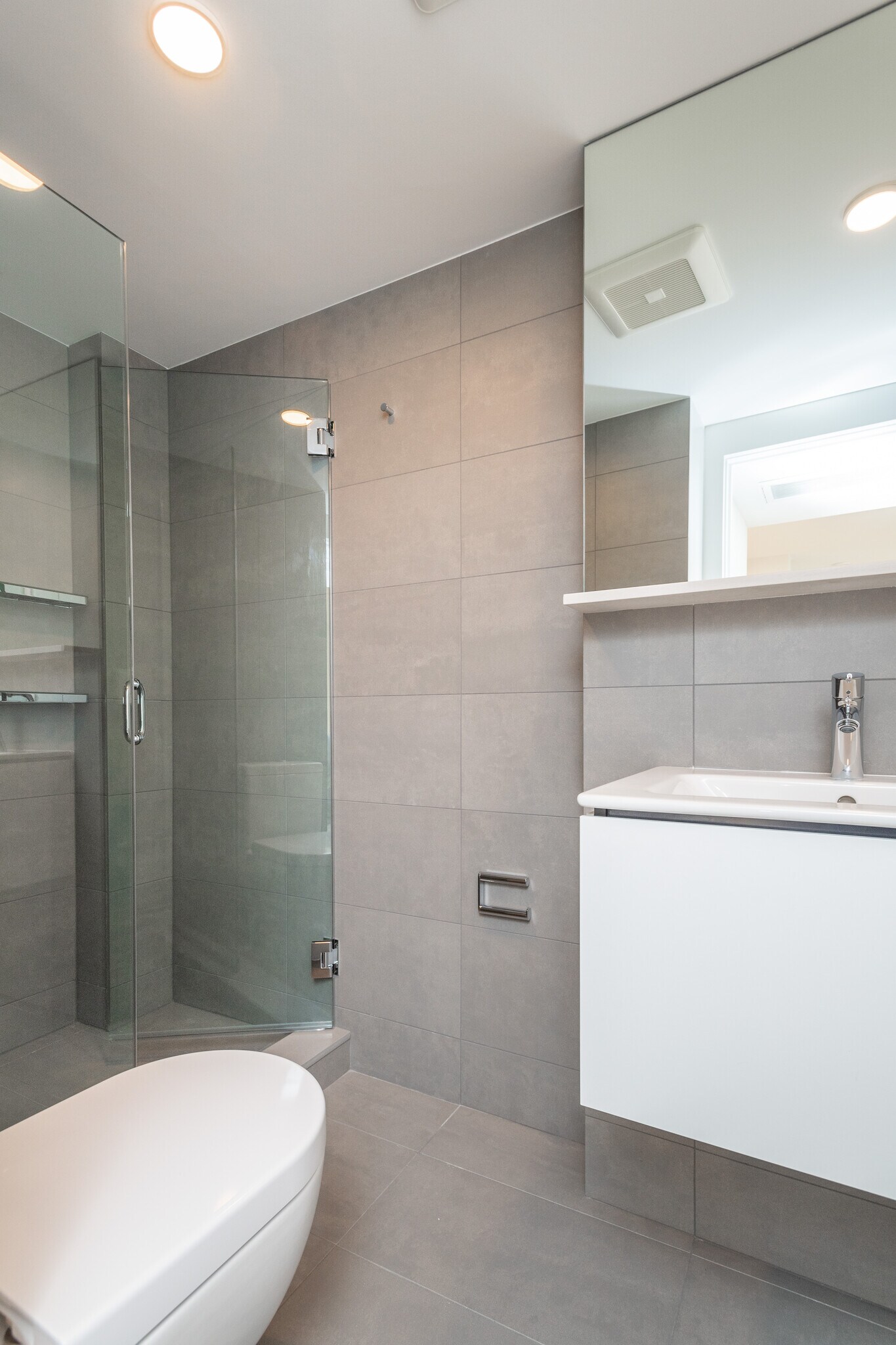 Building Photo - 334 Harvard St