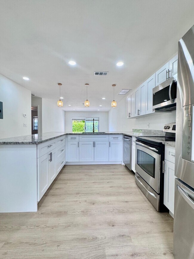 Building Photo - 20834 Sedgewick Dr