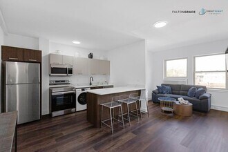 Building Photo - 1 bedroom in Chicago IL 60660