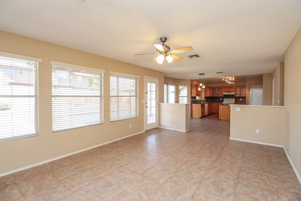 Building Photo - 4214 E Saltsage Dr