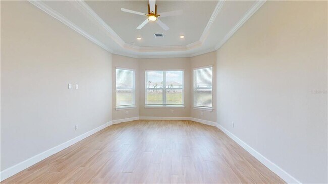 Building Photo - 16419 Isola Pl
