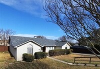 Building Photo - 8233 Ferguson Rd