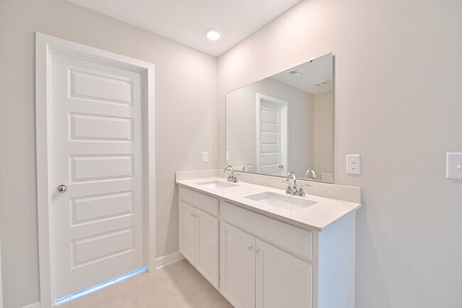 Building Photo - 2019 Mildred Rd