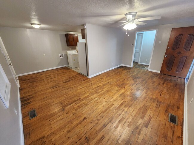 Building Photo - Nice, big, and updated 2BR rancher with full basement, parking off street and carport!
