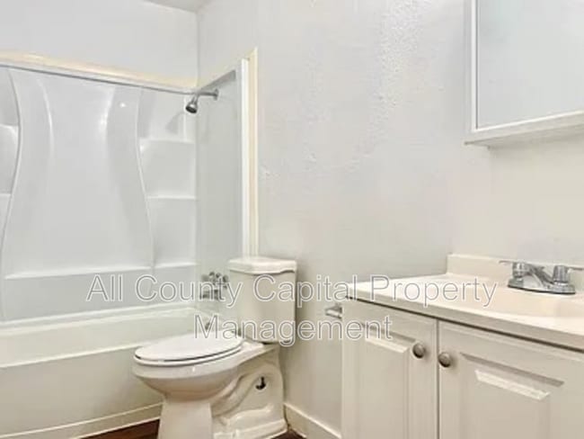 Building Photo - 2705 Windswept Cove