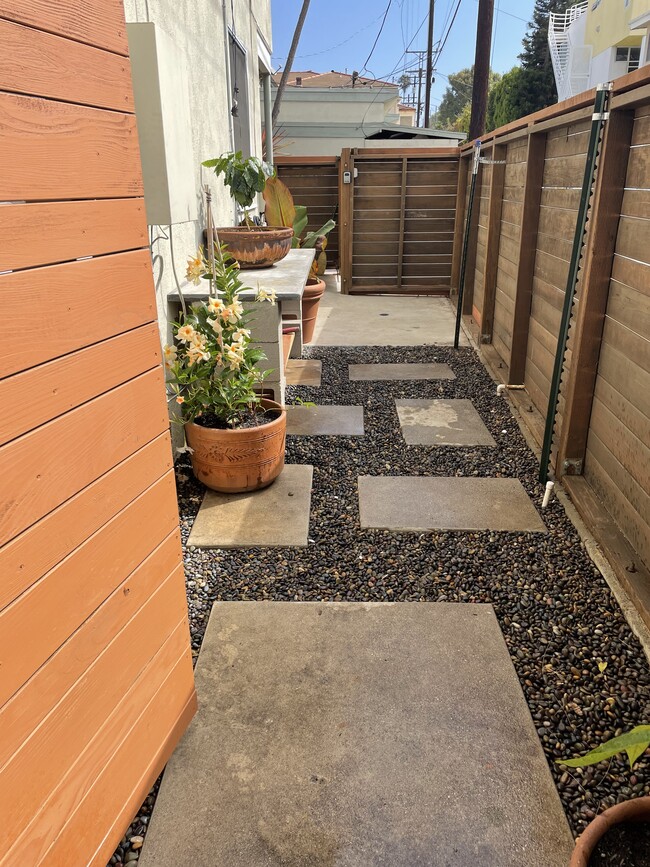 Private Side Yard - 2109 10th St