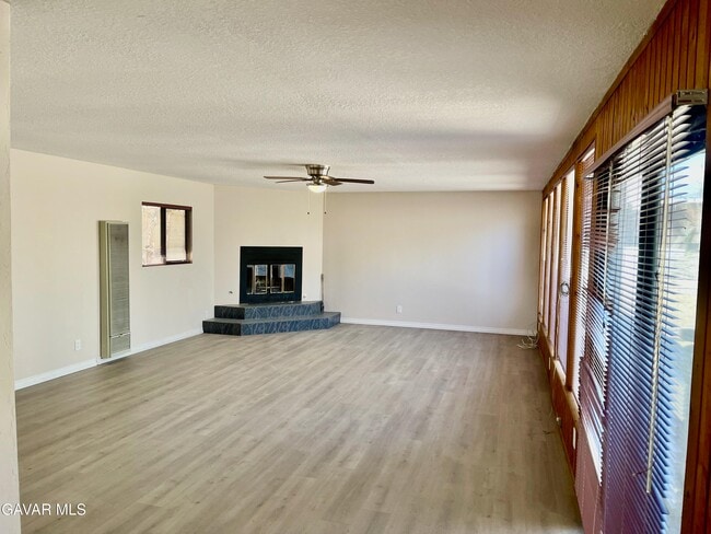 Building Photo - 3171 Milton Dr