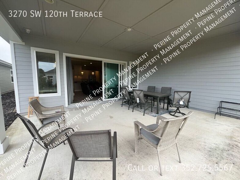 Building Photo - 3270 SW 120th Terrace