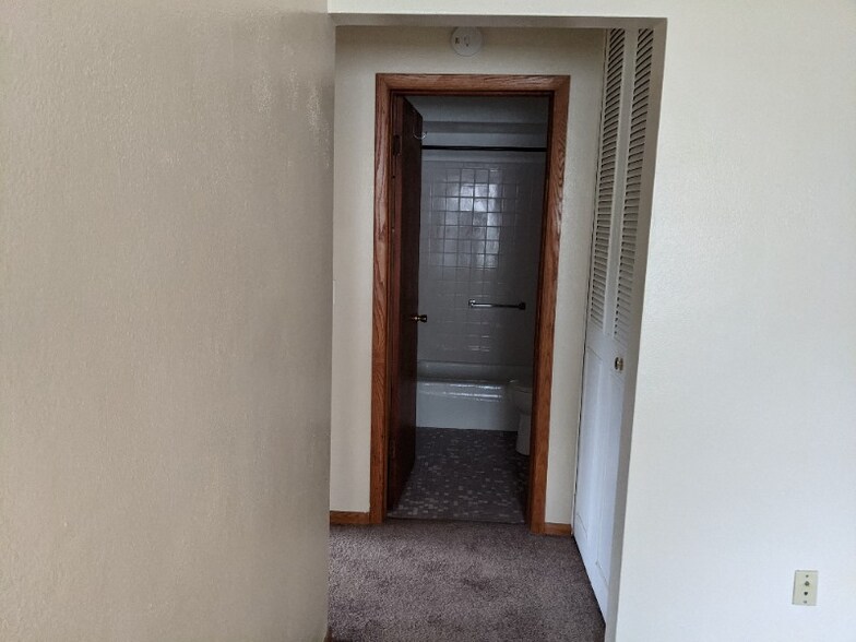 Building Photo - 131 Milwaukee St