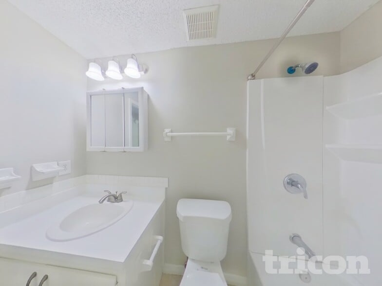 Building Photo - 83151 St Mark Dr