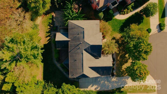 Building Photo - 12325 Summer Breeze Ct