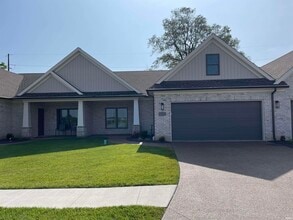 Building Photo - 3024 White Oak Trl