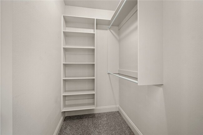 Building Photo - 3806 W Tanyard Dr