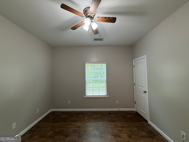Building Photo - 122 Brooklet Cir