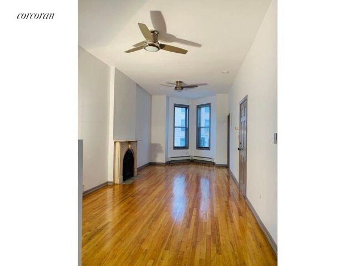 Building Photo - 102 15th St