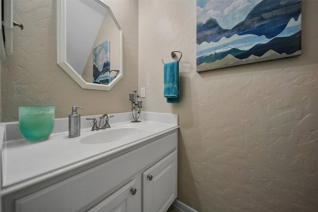 Building Photo - 9514 Trailing Moss Dr