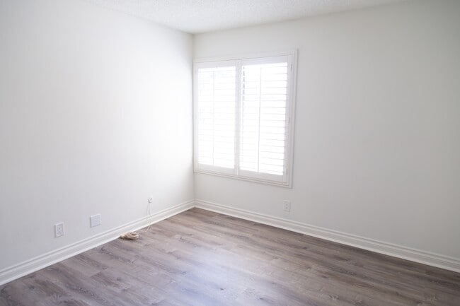 Building Photo - 4496 Lubbock Dr