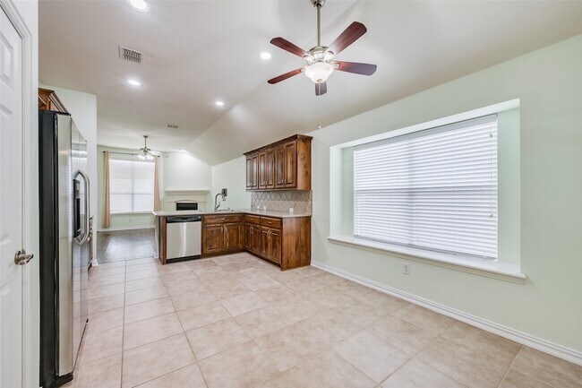 Building Photo - 12305 Durango Root Dr