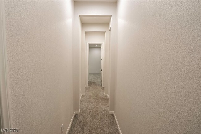 Building Photo - 11658 Hatchling Ave