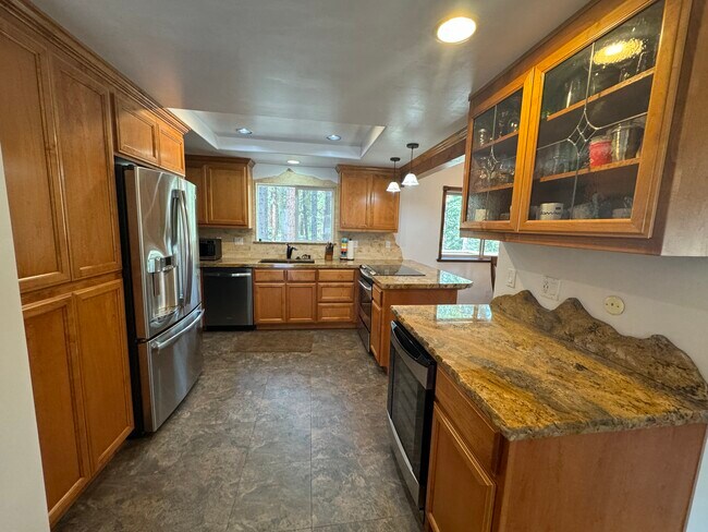 Building Photo - 1103 Sundown Trail