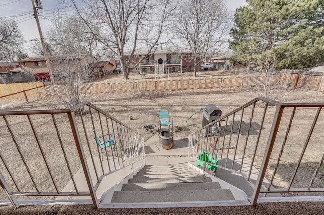 Building Photo - Dotsero1605 (BR-LN)