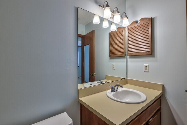 Building Photo - 1609 Willow Bend Way