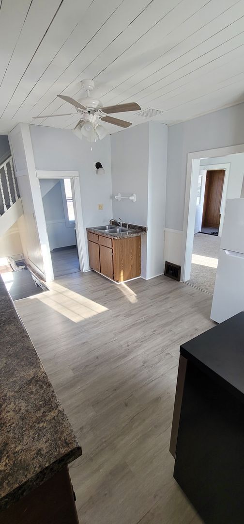 Building Photo - Looking for 2 roommates in a 4-bedroom house!!!